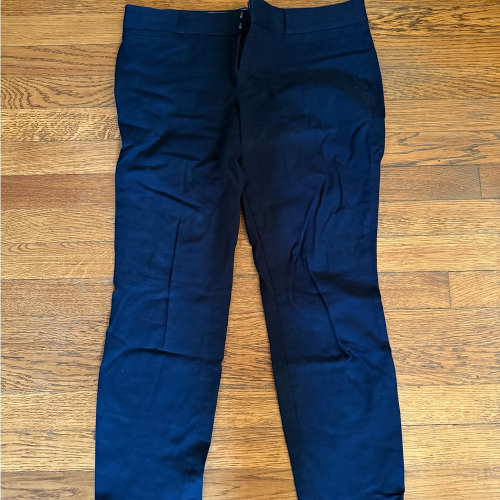 Banana Republic Women's Navy Blue Trousers